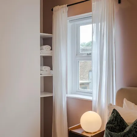 Bijou Flat On Broadway Market London Exterior foto