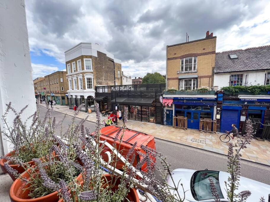 Bijou Flat On Broadway Market Appartement Londres